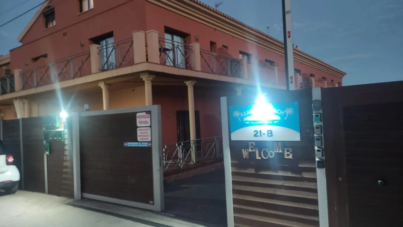 Loft En Primera Linea De Playa 阿尔马亚特阿尔托 公寓